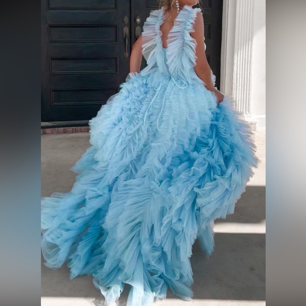 Light Blue Ruffle Prom / Evening dress